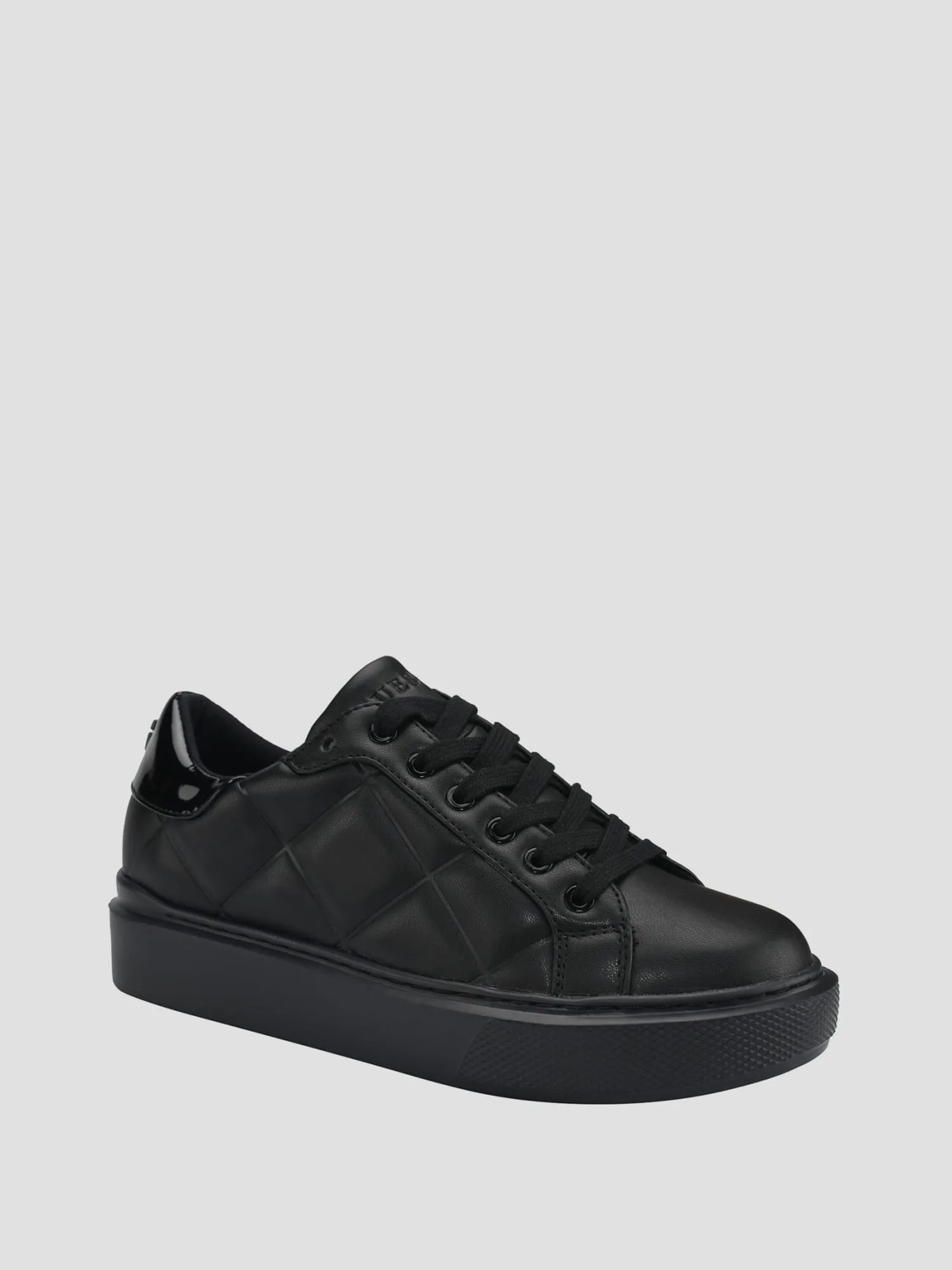 Black Hilan Low Top Sneakers