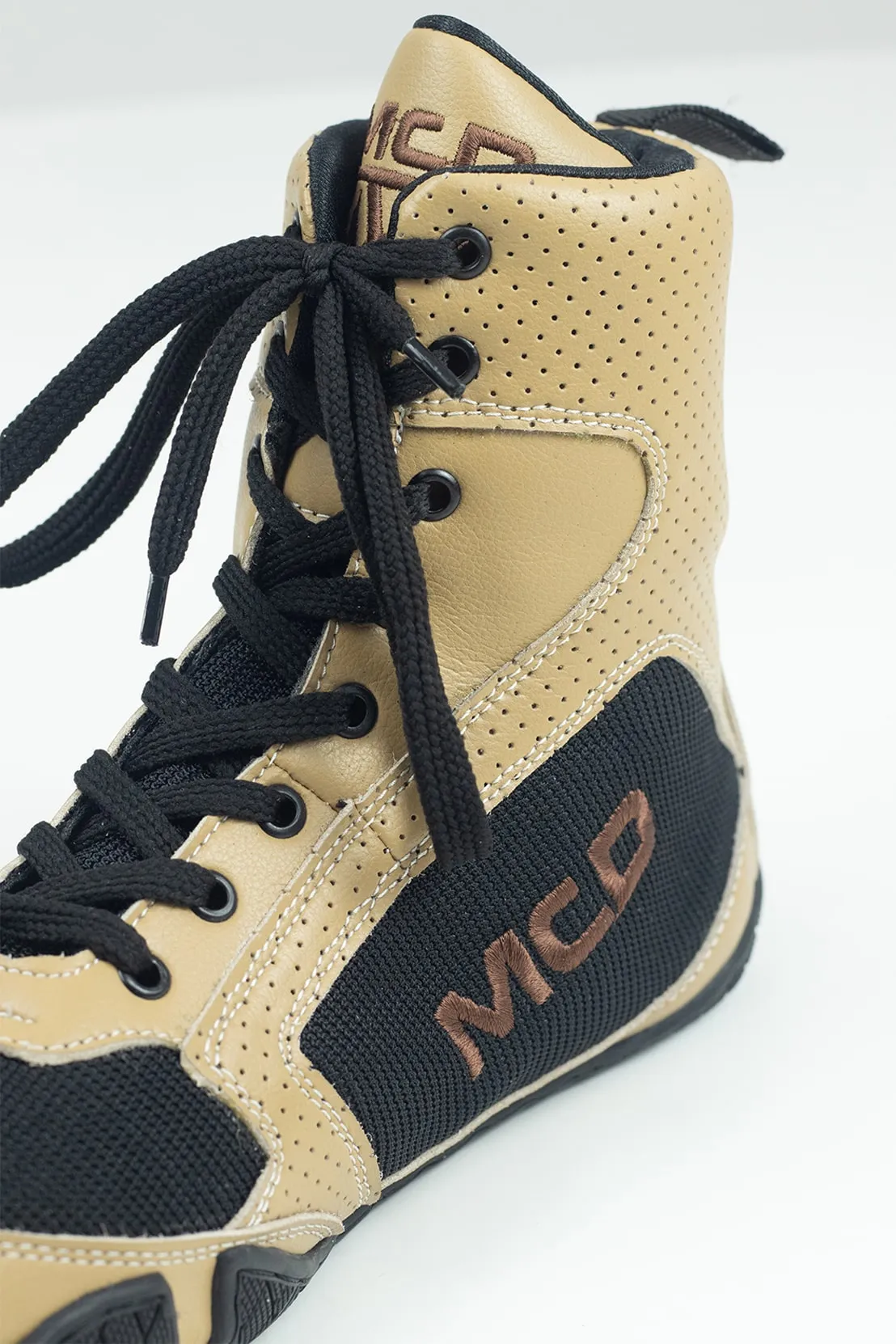 MCD BOXING SHOES WHEAT COLOR