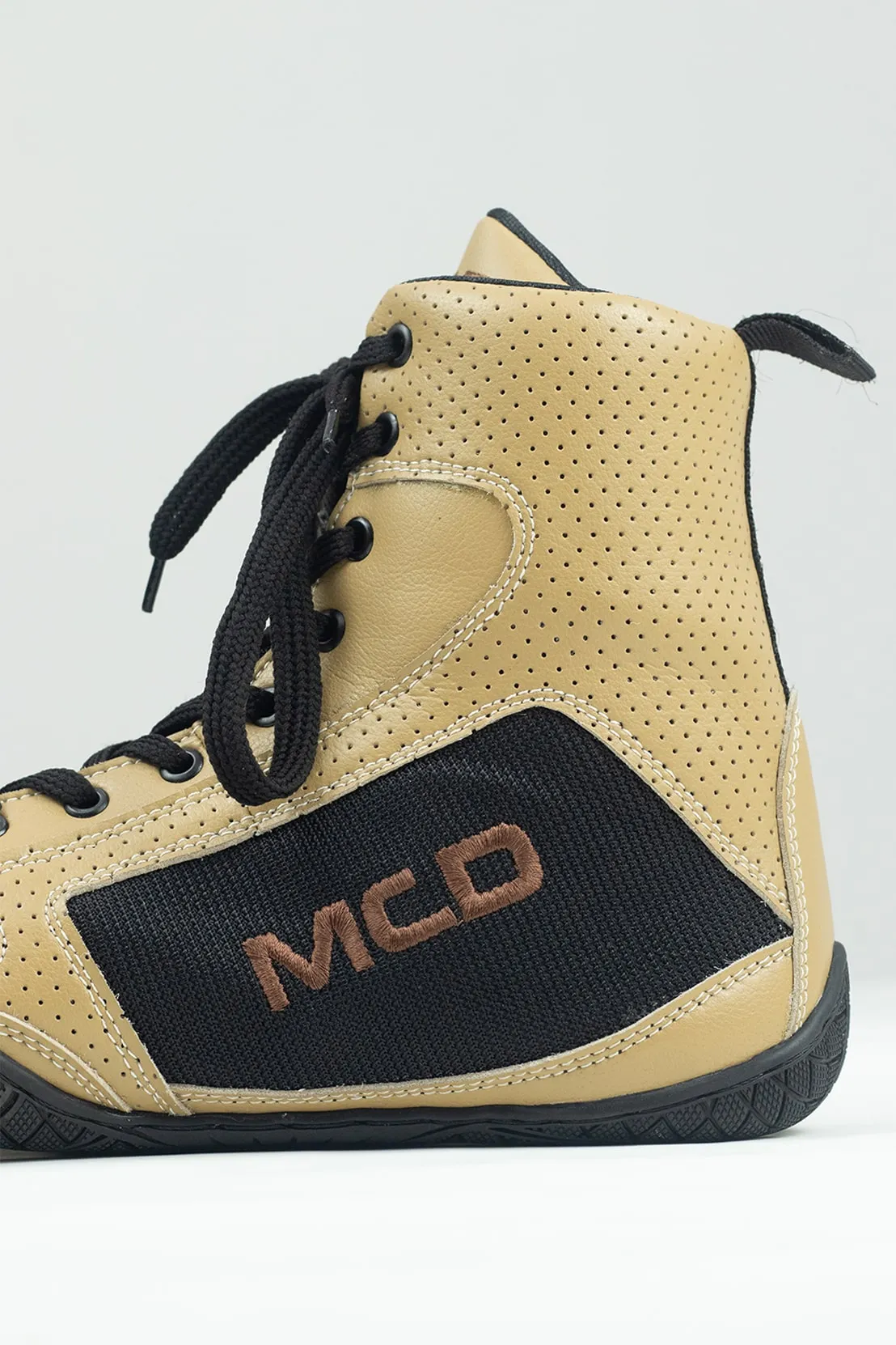 MCD BOXING SHOES WHEAT COLOR