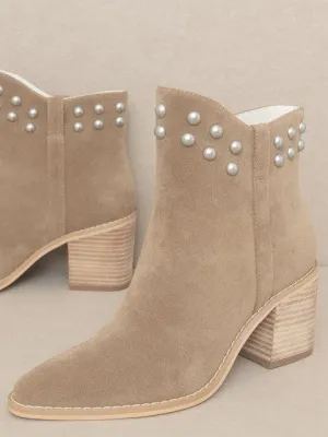 OASIS SOCIETY Taupe and Pearls Alofi - Pearl Collar Booties